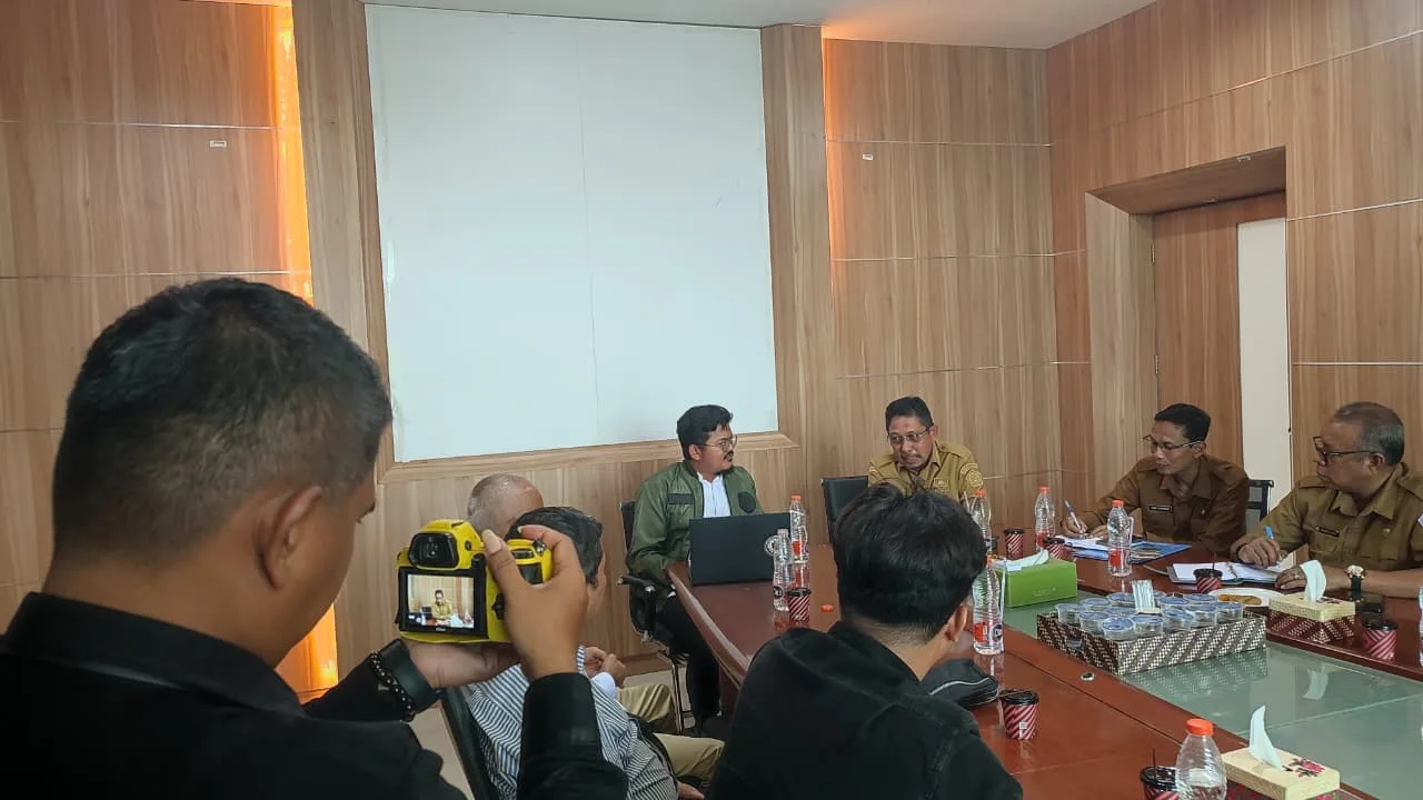 Rapat Koordinasi antara Yayasan BKPP dengan Pemkab Pidie Jaya
